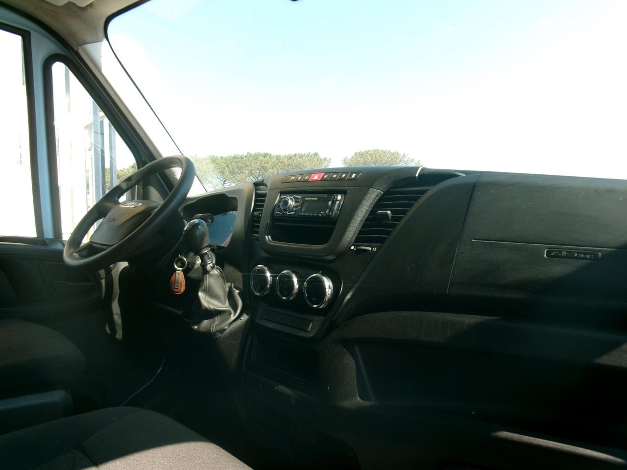 Iveco Daily 35C13 2.3 130CV E5 FURGONE GEMELLATO P.3520 H3 **135000KM**