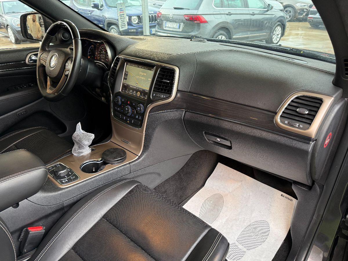 JEEP - Grand Cherokee - Gr. Cherokee 3.0 V6 CRD 250 MJT II Overl