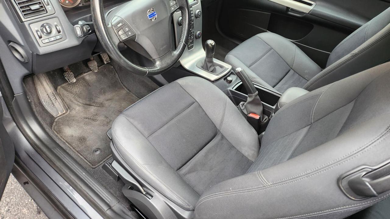 Volvo C30 1.6 Momentum