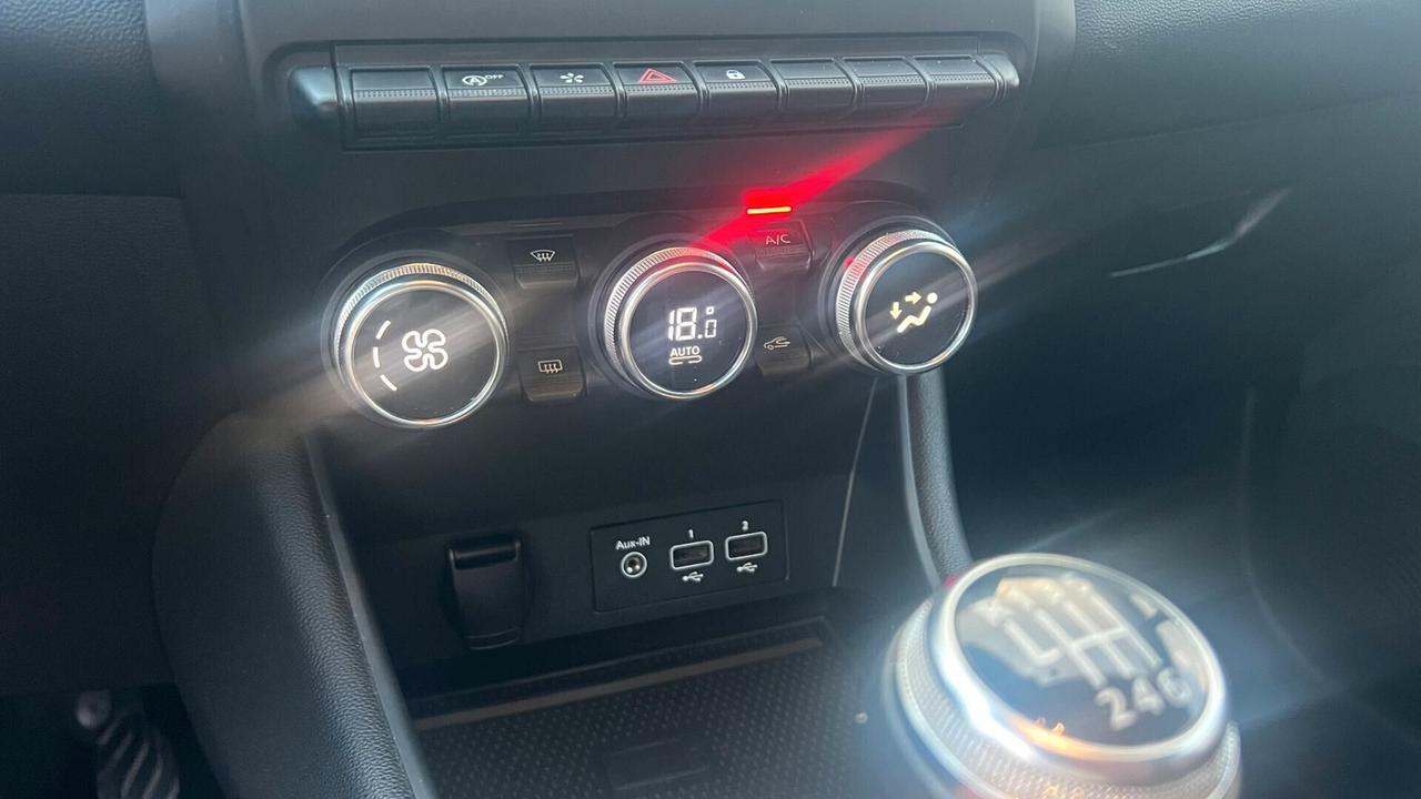 Renault Captur TCe 100 CV GPL Intens