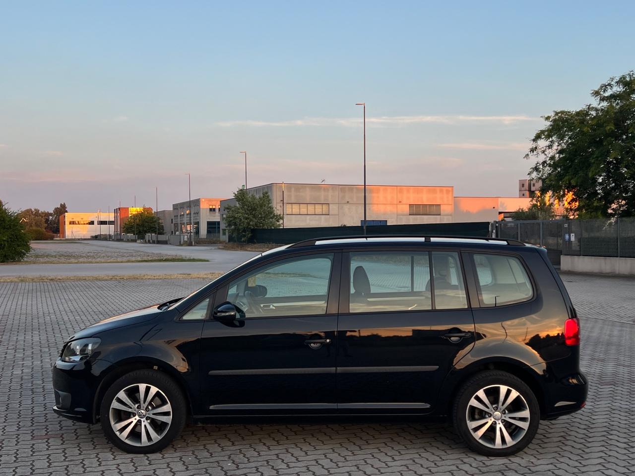 Volkswagen Touran 1.4 TSI Highline EcoFuel