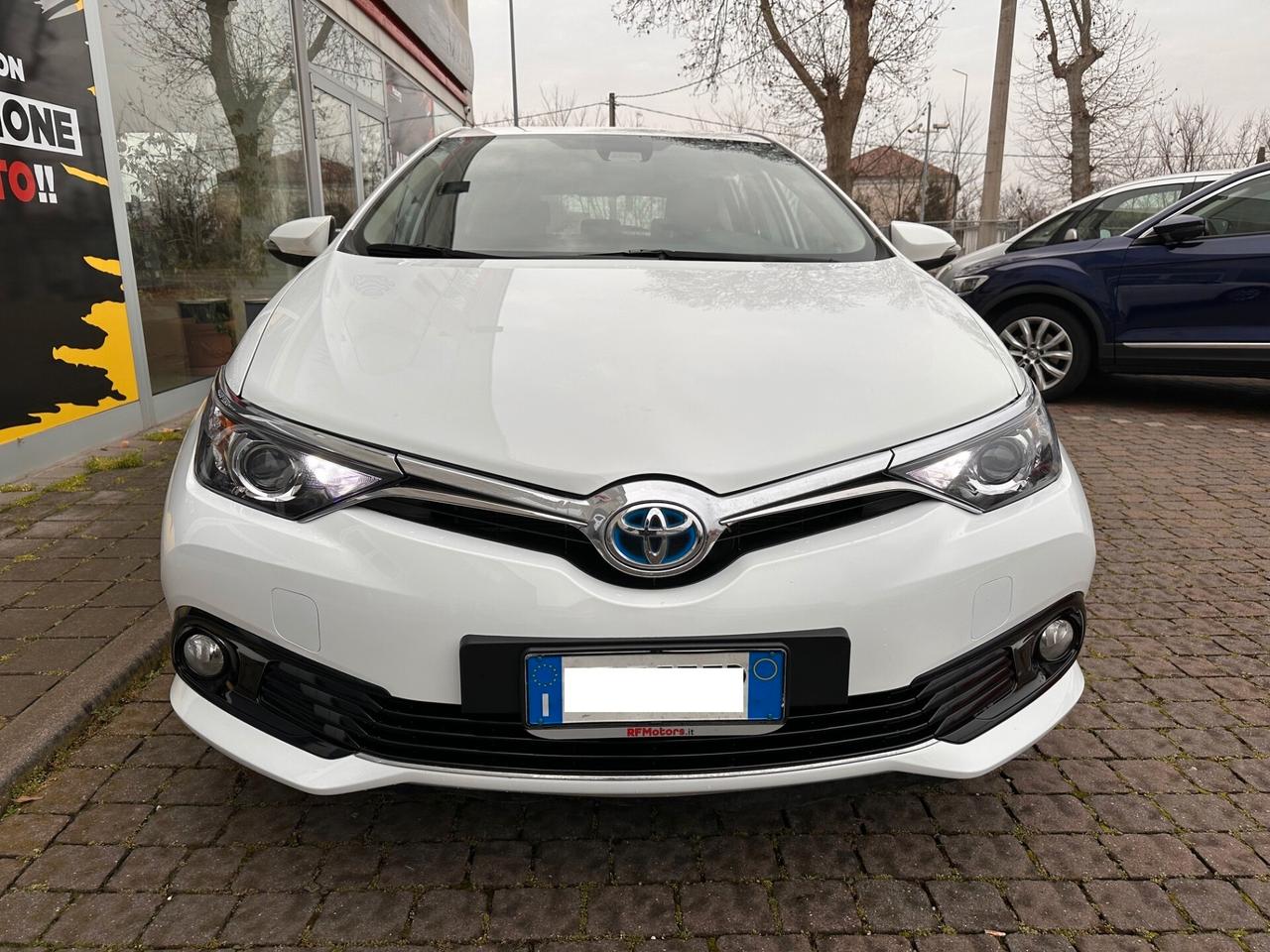 Toyota Auris 1.8 Hybrid Lounge