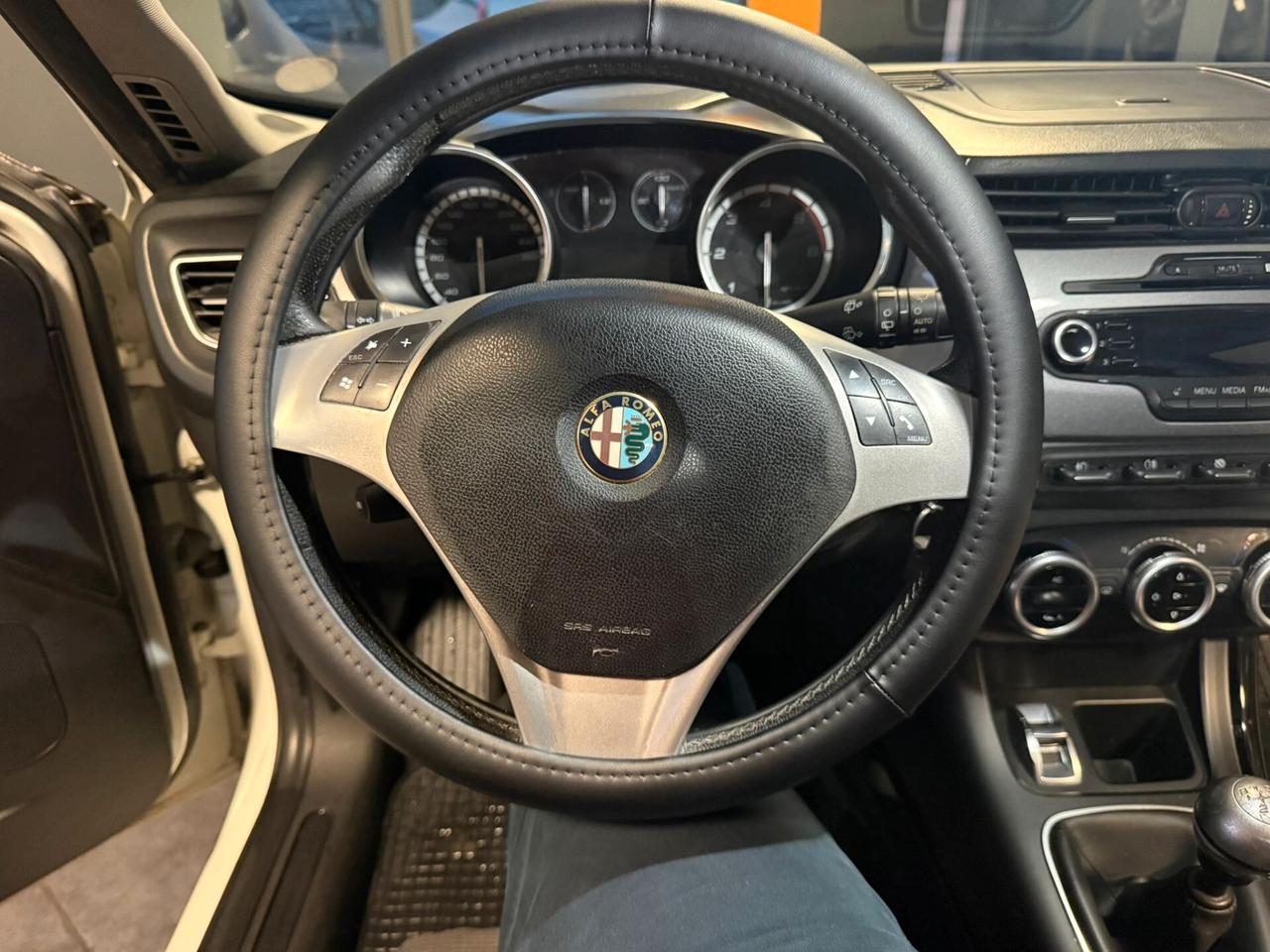 Alfa Romeo Giulietta 2.0 JTDm-2 140 CV Distinctive