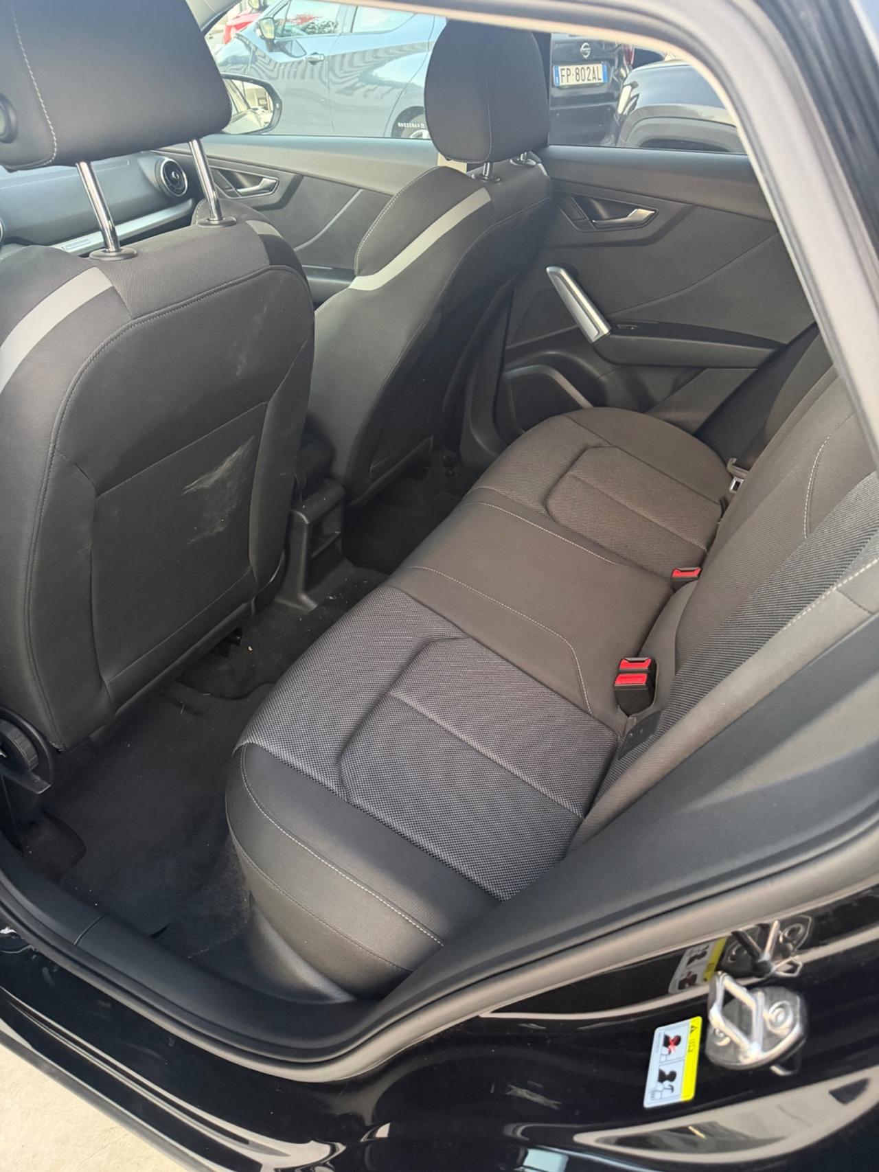 Audi Q2 35 TFSI S tronic line Edition