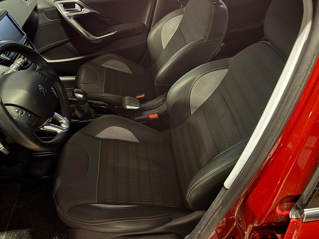 Peugeot 2008 1.2 PureTech Turbo 110 S&S Allure