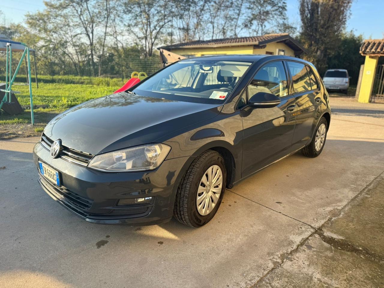 Volkswagen Golf VII 1.2 TSI 105 CV 3p. Trendline BlueMotion Technology