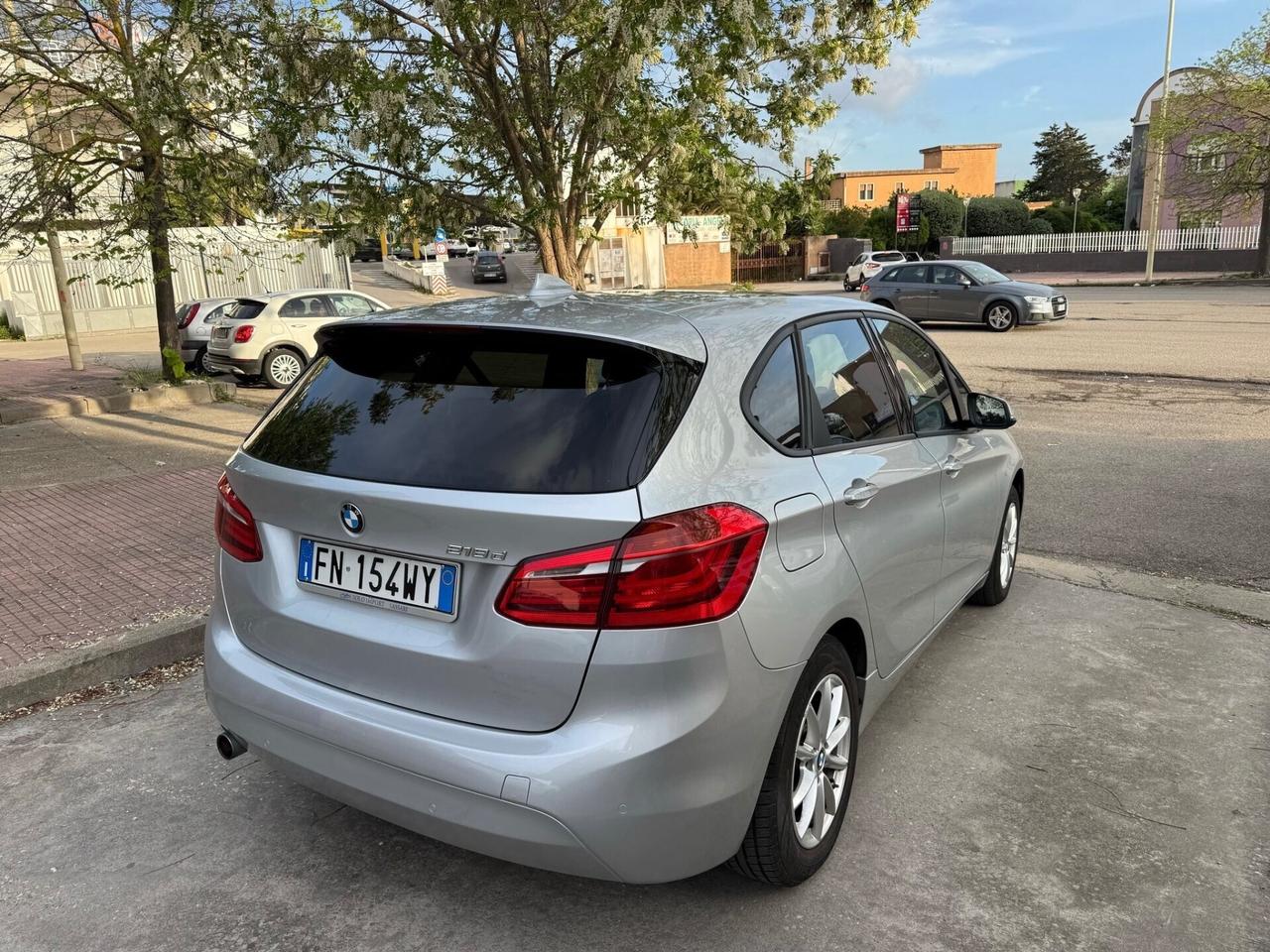 Bmw 2er Active Tourer 218d KM.99.000!
