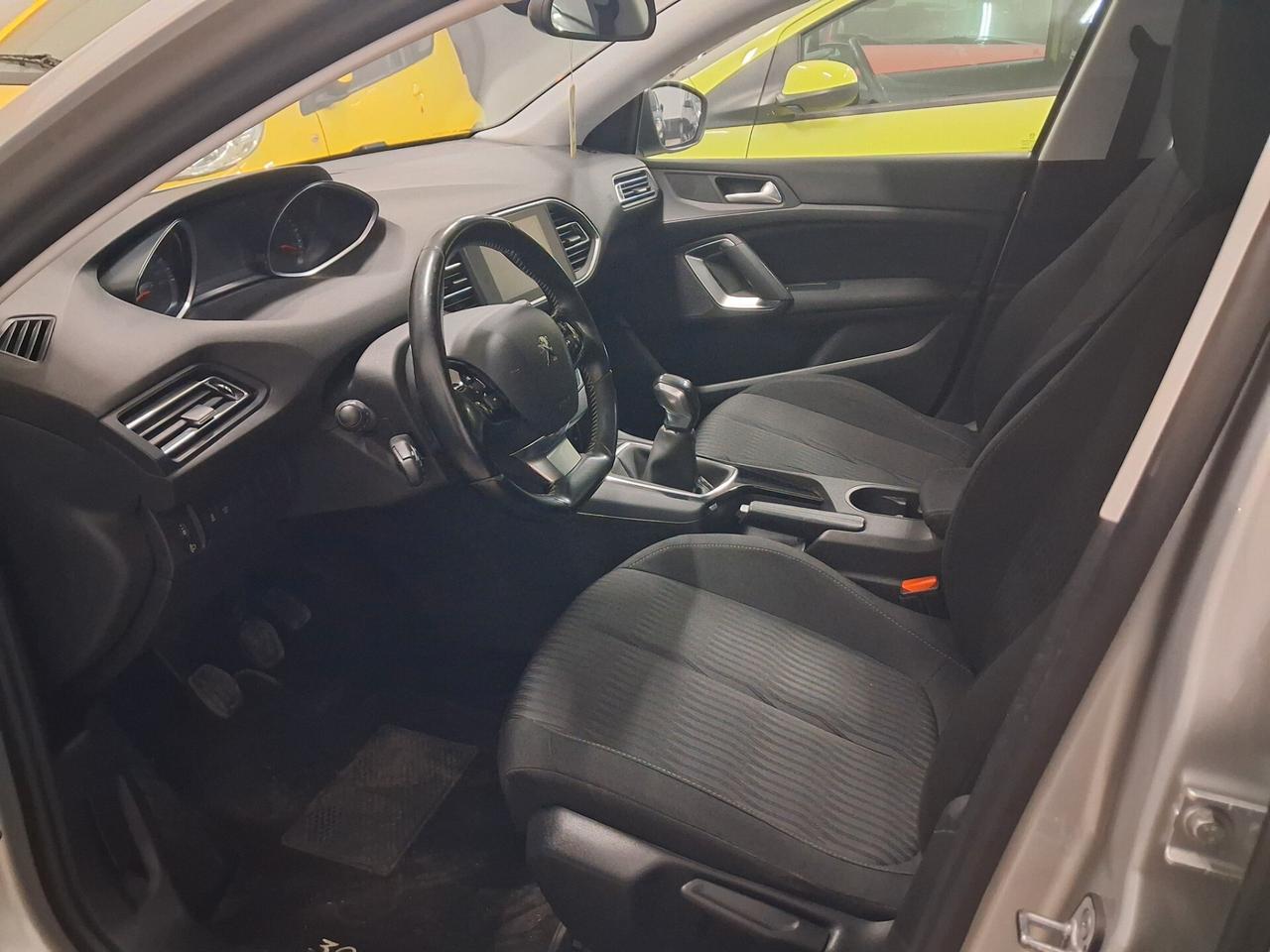 Peugeot 308 1.6 HDi unico prop 2016. 110.000km