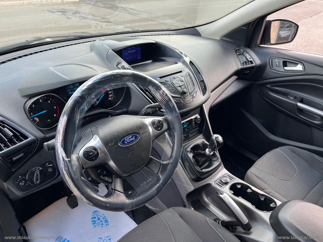 FORD Kuga 2.0 TDCI 140 CV 2WD Titanium