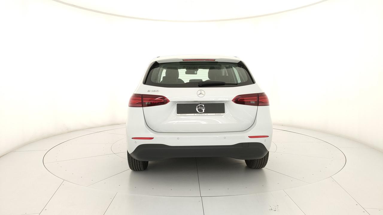 Mercedes-Benz B 180 Progressive Advanced auto