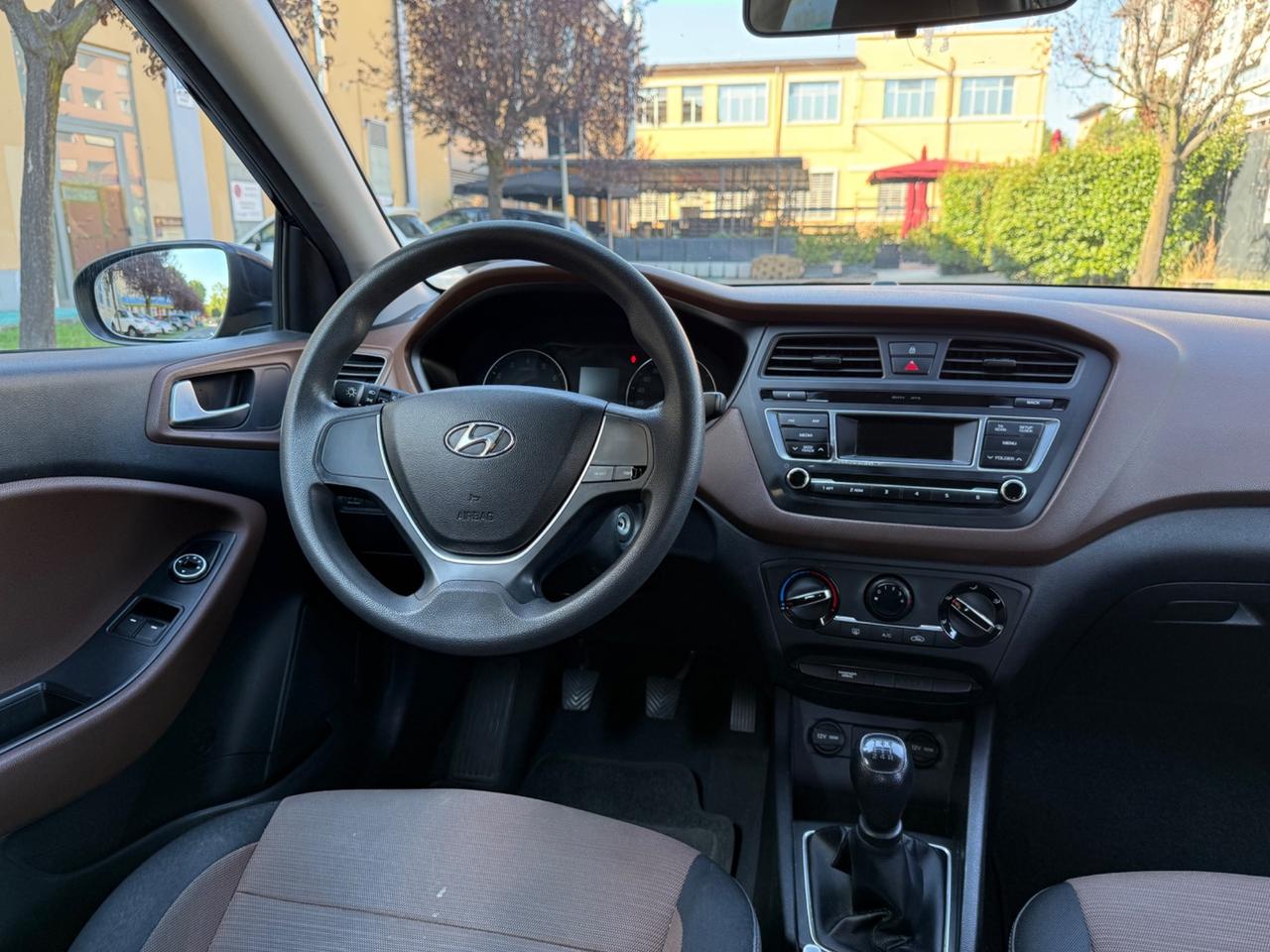 Hyundai i20 1.2 84 CV 5 porte Comfort EURO 6