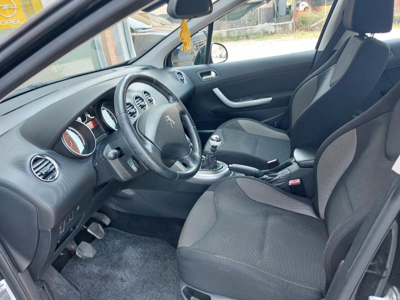 Peugeot 308 1.6 8V e-HDi 112CV Stop&Start 5p. Allure