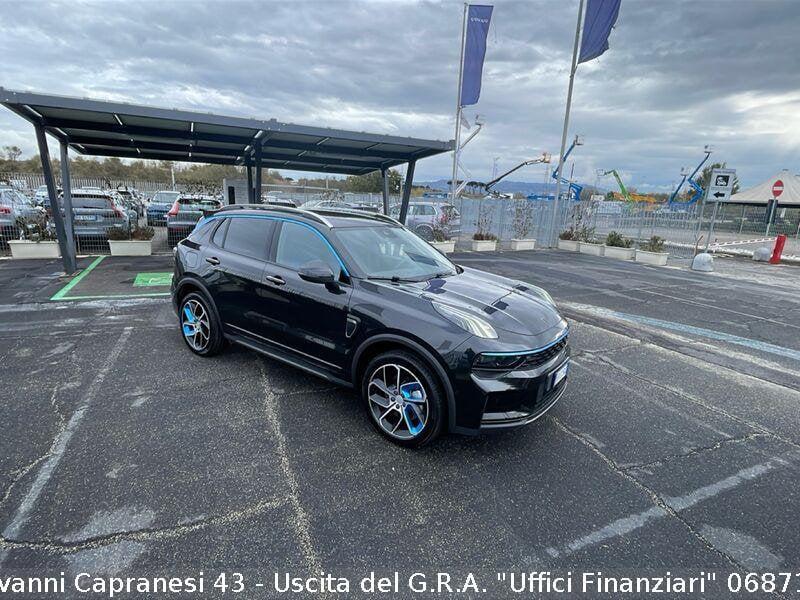 Lynk & Co 01 01 PHEV