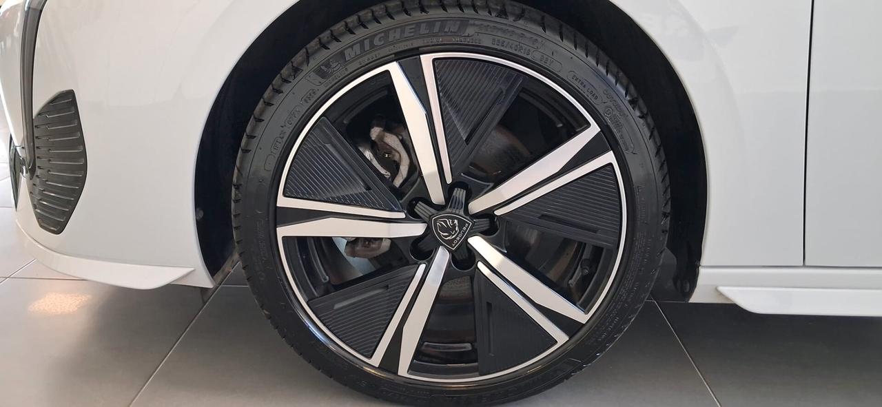 Peugeot 308 Hybrid 145 e-DCS6 GT