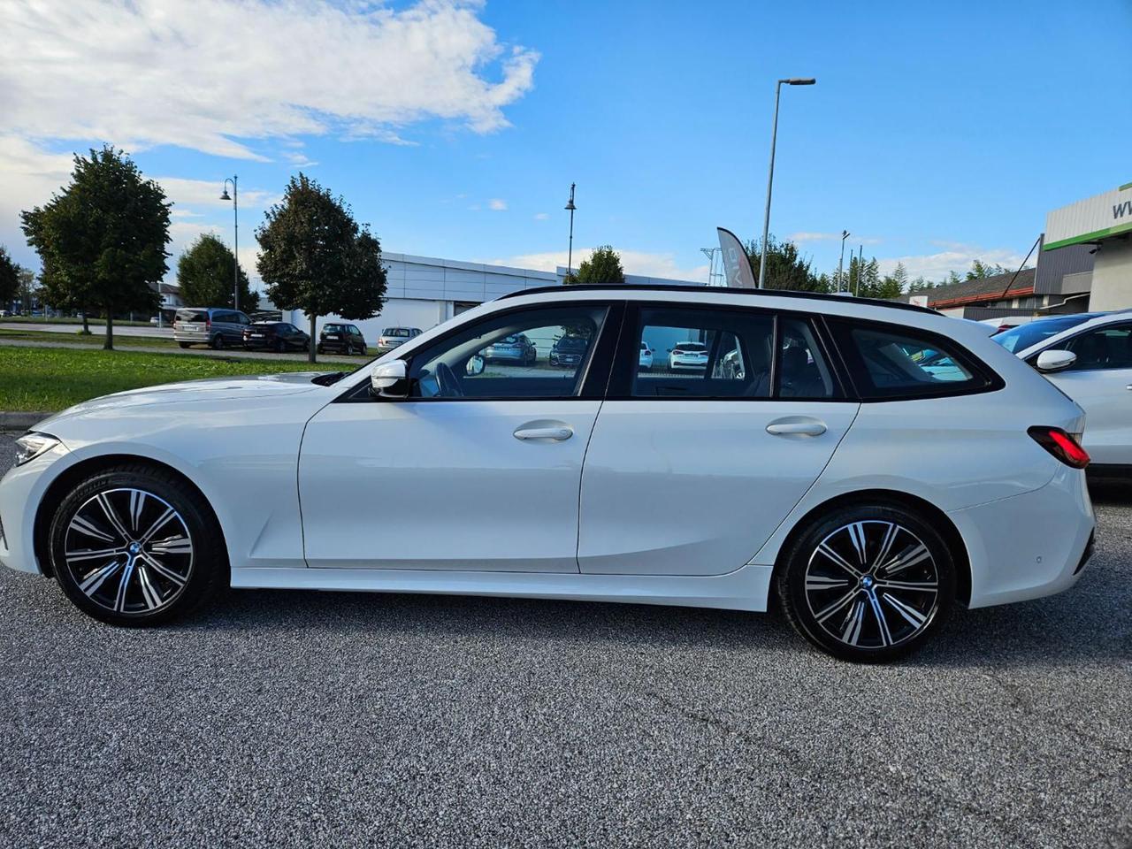 BMW 320 d 48V Touring Sport