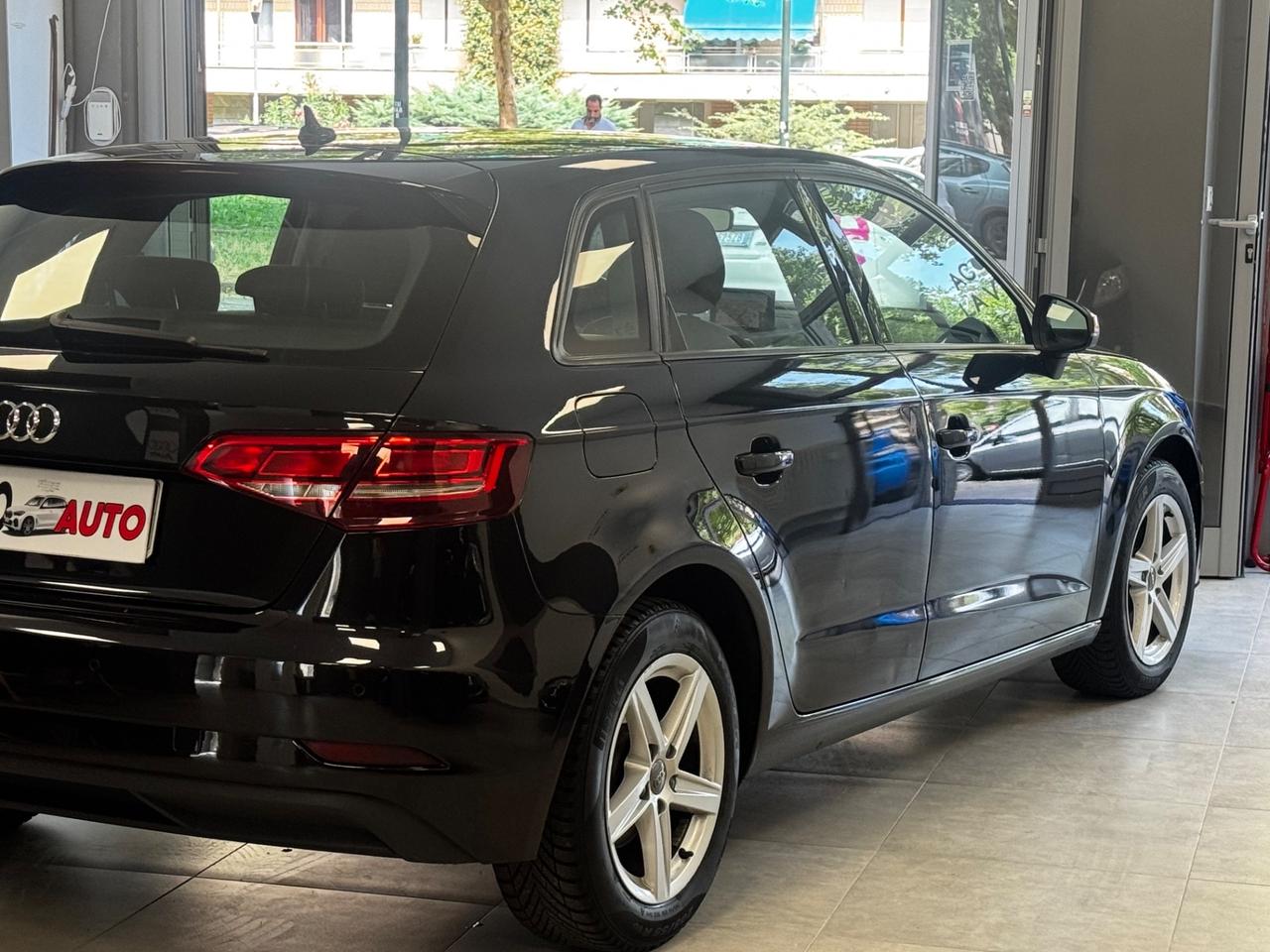 Audi A3 SPB 35 TDI S tronic Business