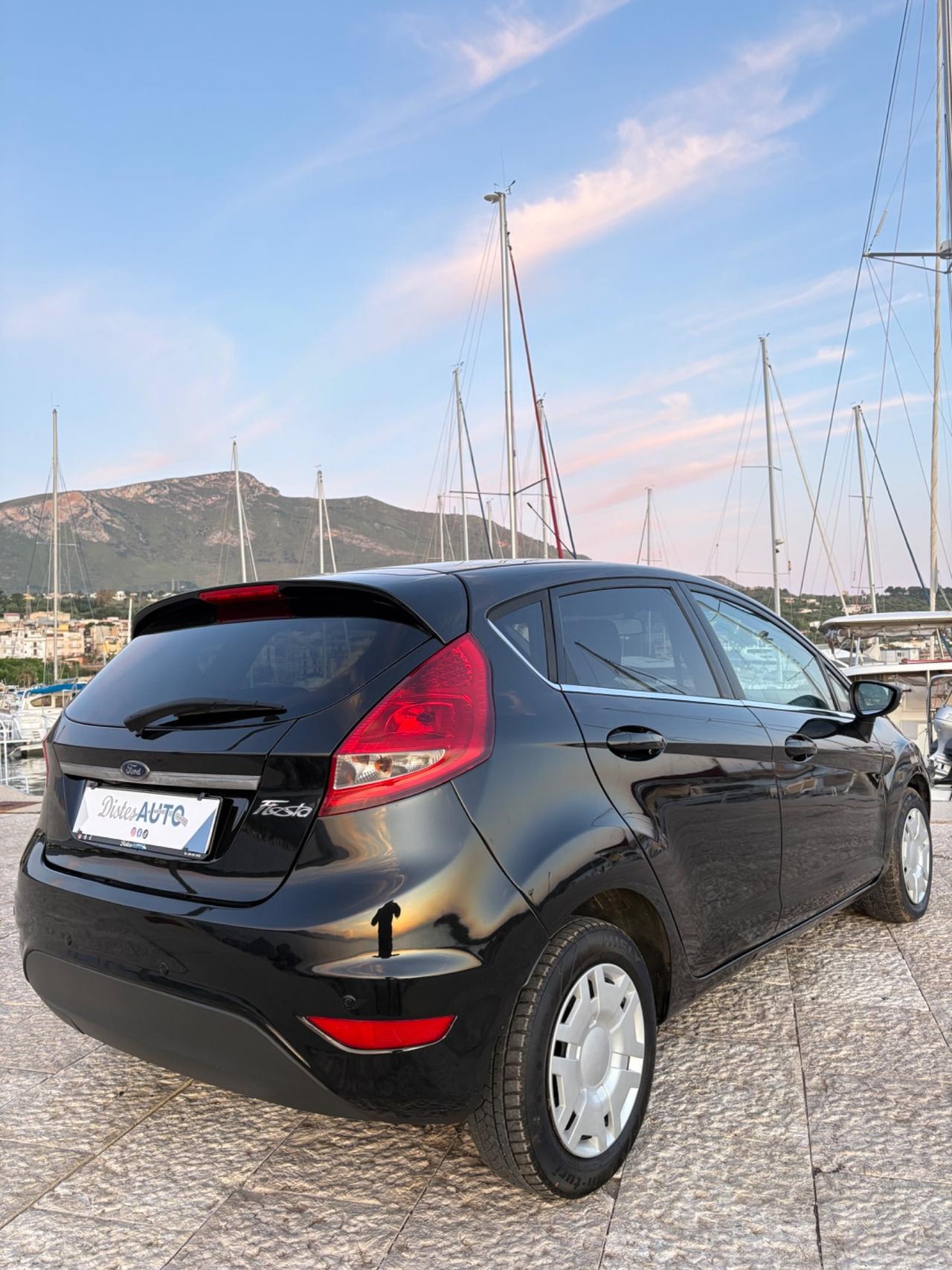 Ford Fiesta 1.4 TDCi 5p. Titanium