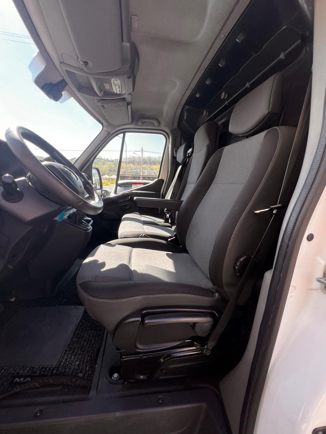 Renault Master T28 2.3 dCi 180 PC-TN Furgone Energy Ice