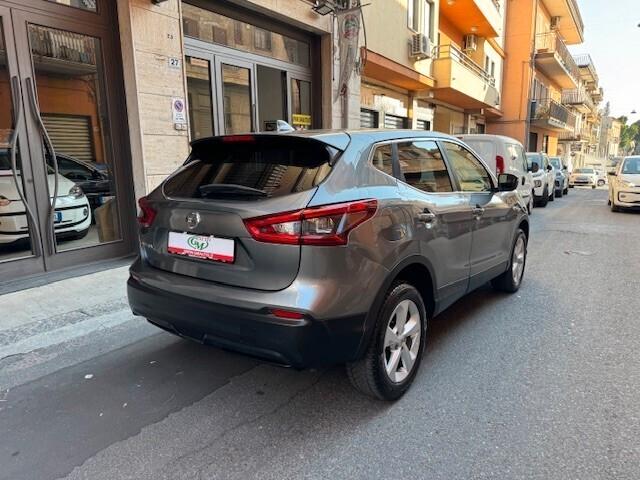 Nissan Qashqai 1.5 dCi Acenta