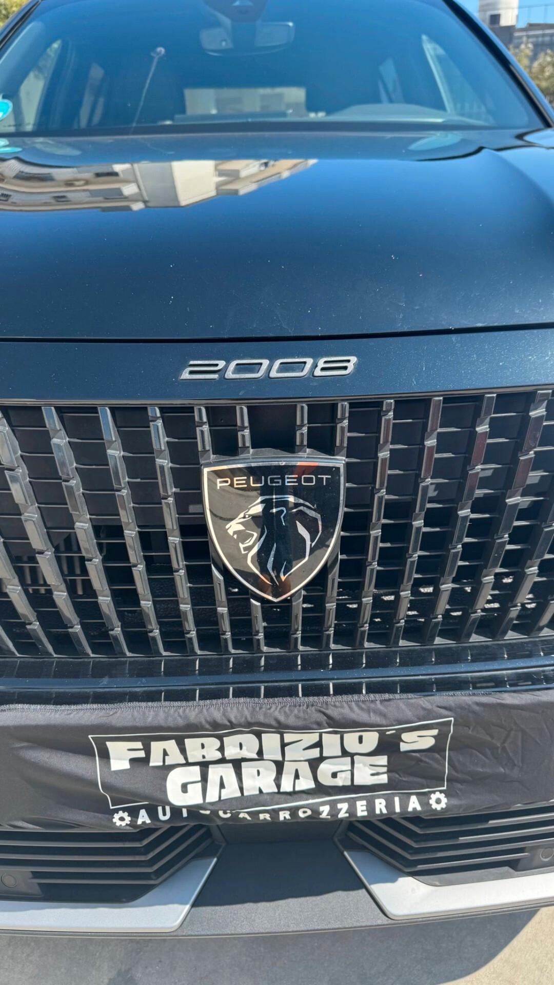 Peugeot 2008 BlueHDi 130 S&S EAT8 Allure