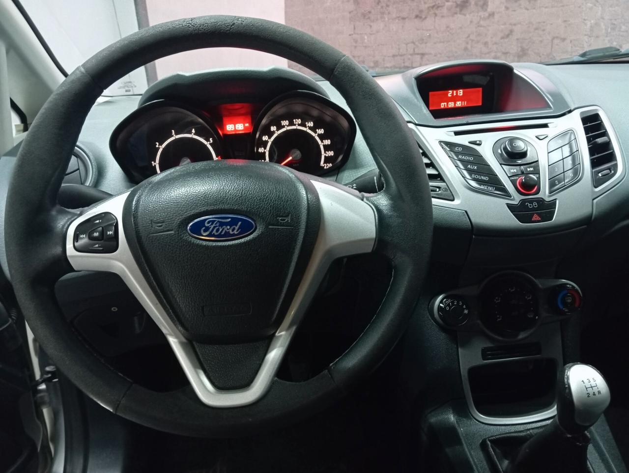 Ford Fiesta 1.2 benzina 2011 CON GARANZIA