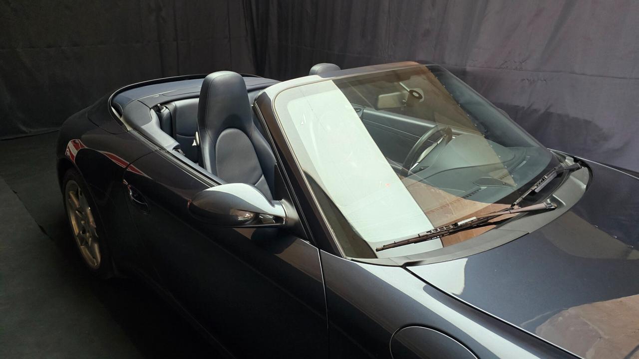 Porsche 911 Carrera Cabriolet