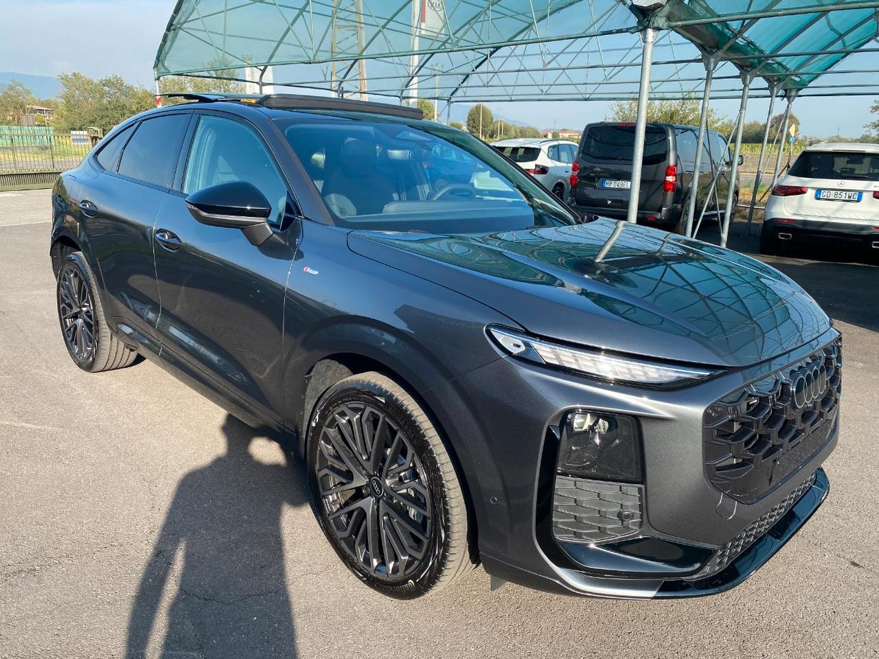 AUDI Q3 Sportback 2.0 tdi S line 150cv s-tronic, CERCHI 20, TETTO