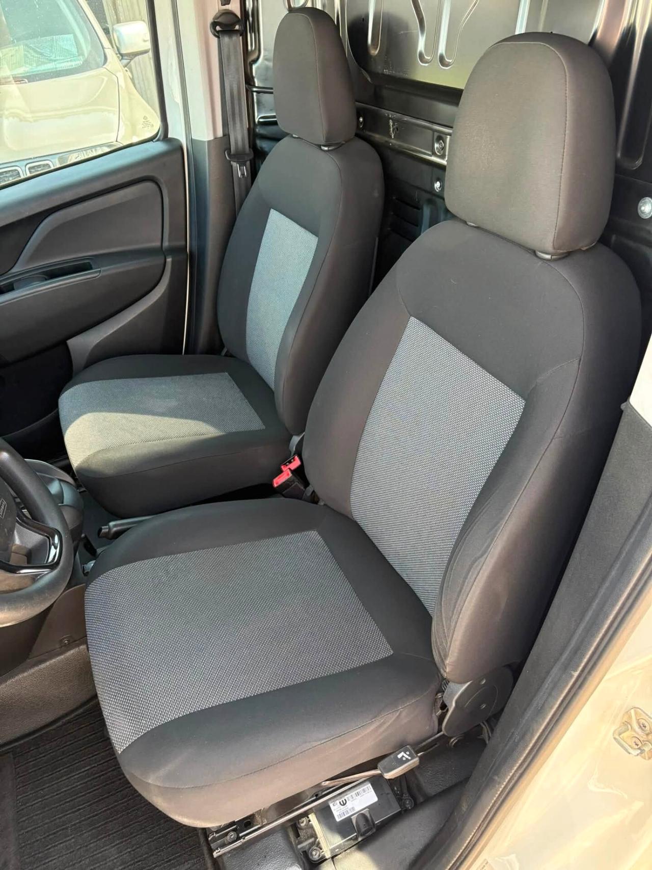 Fiat Doblò 1.3 MJT 95cv attrezzato uniprò