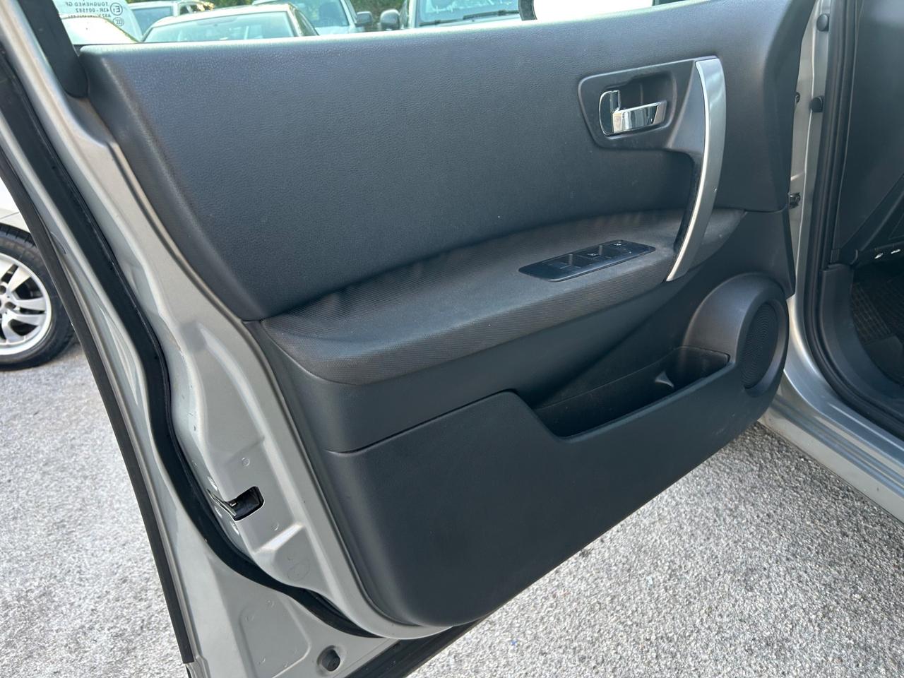 Nissan Qashqai 2.0 dCi DPF 4WD Automatico