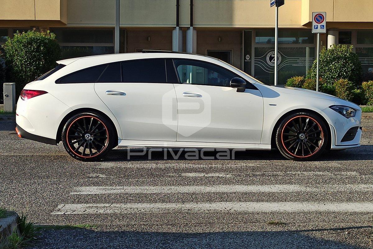 MERCEDES CLA 200 Automatic Shooting Brake Premium