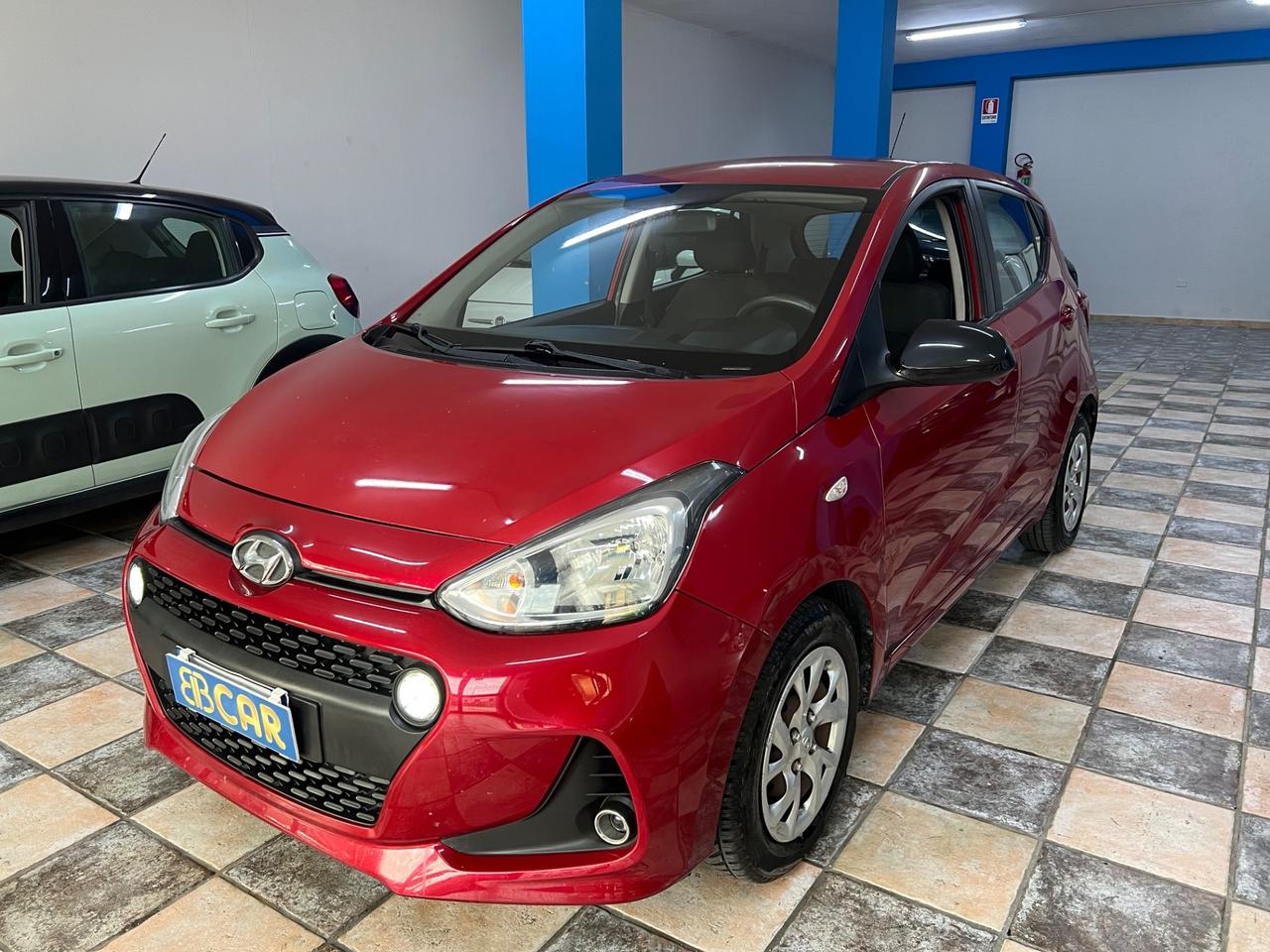 Hyundai i10 GPL CASA MADRE