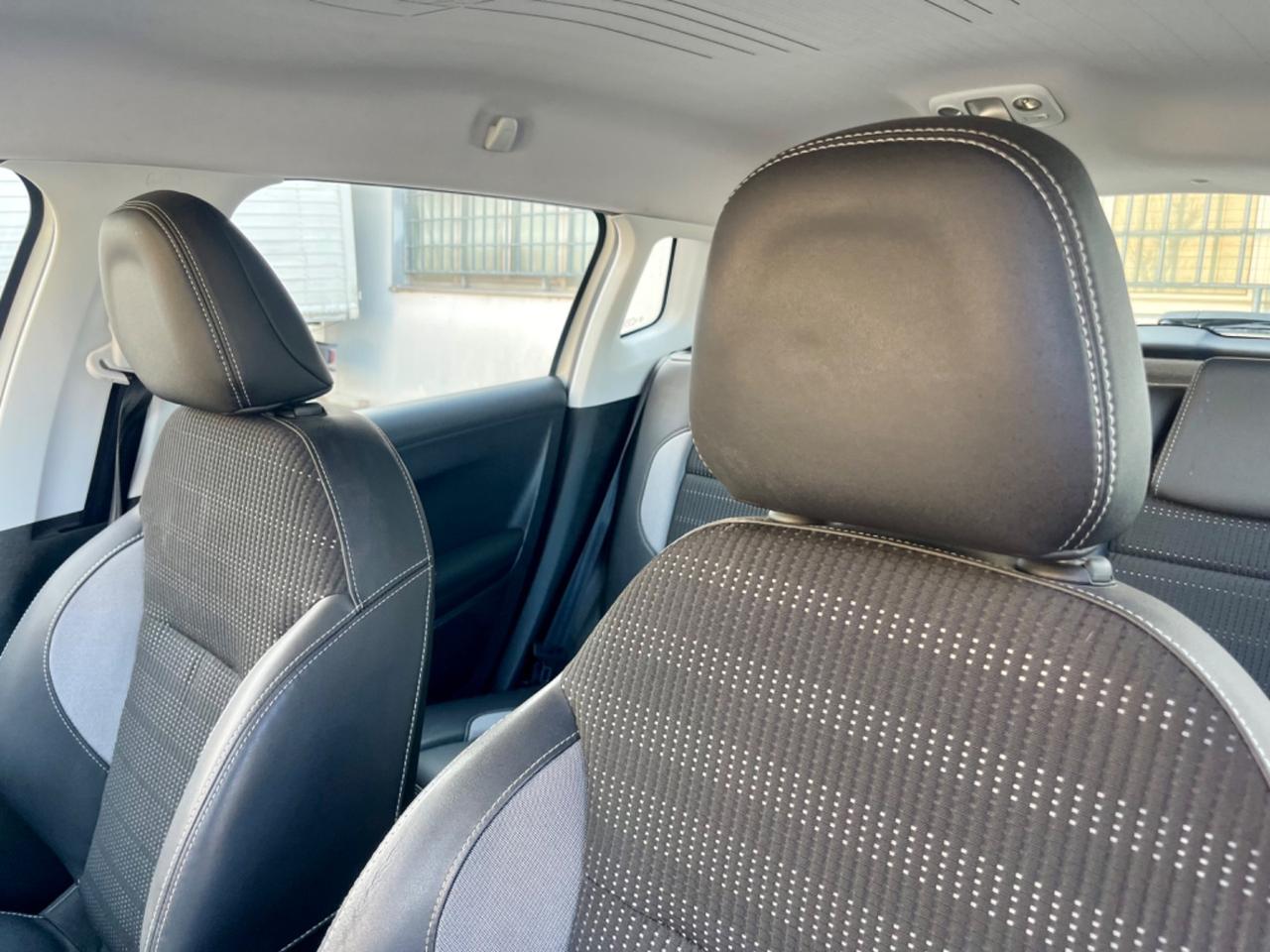 Peugeot 2008 1.6benz 2014 141.000km tagliandati