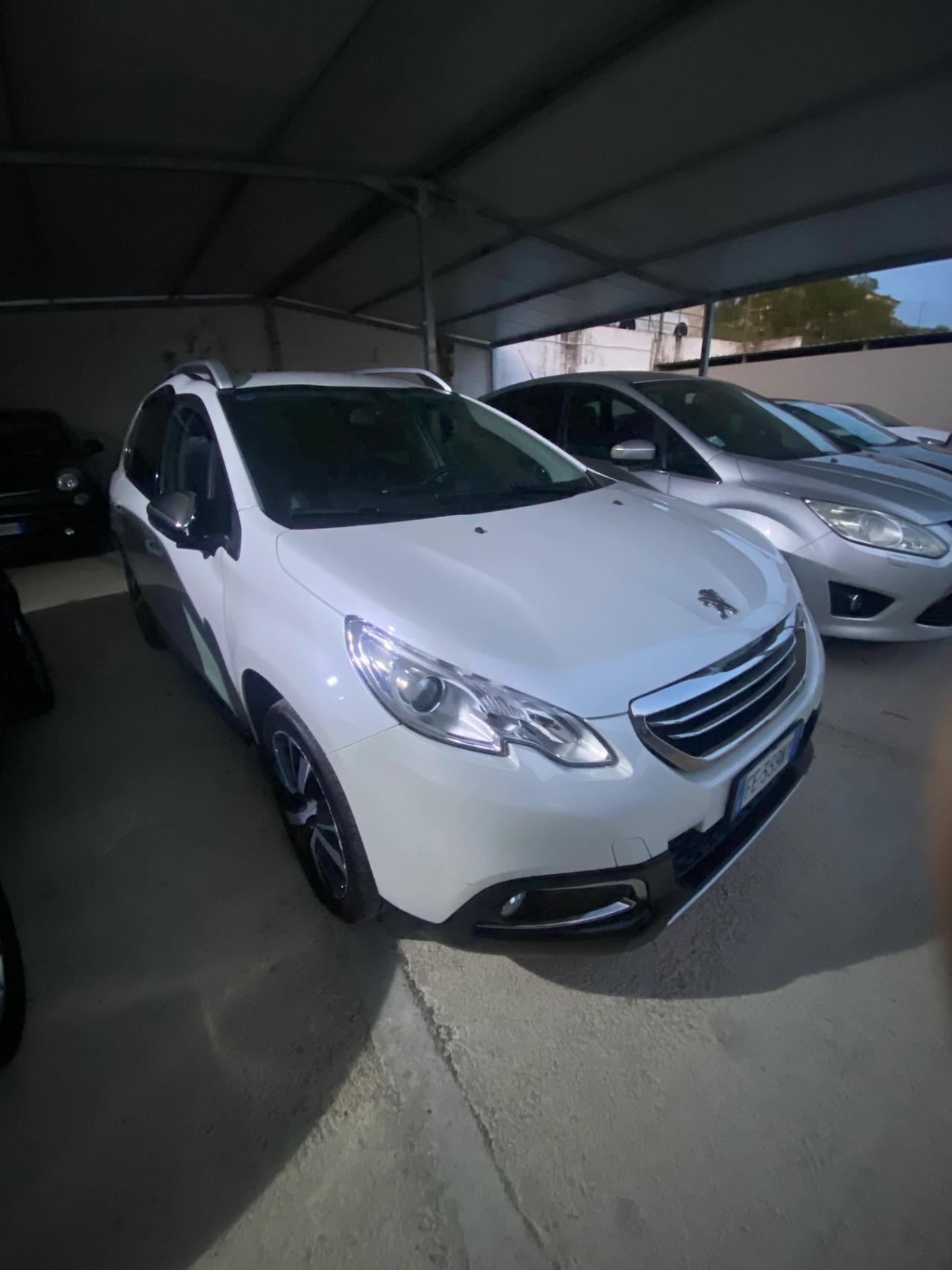 Peugeot 2008 BlueHDi 100 Allure