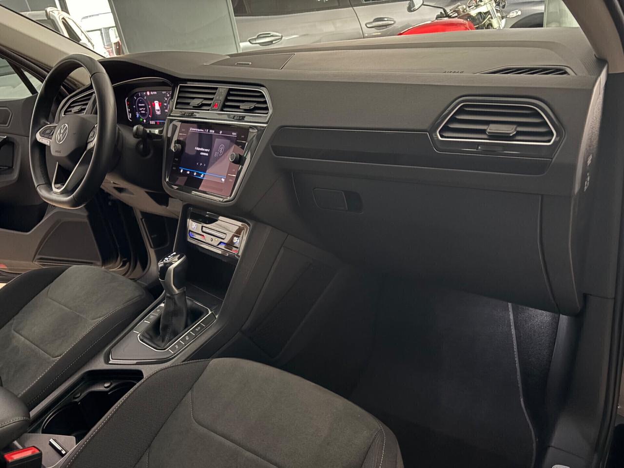 Volkswagen Tiguan 2.0 TDI 150 CV DSG Elegance