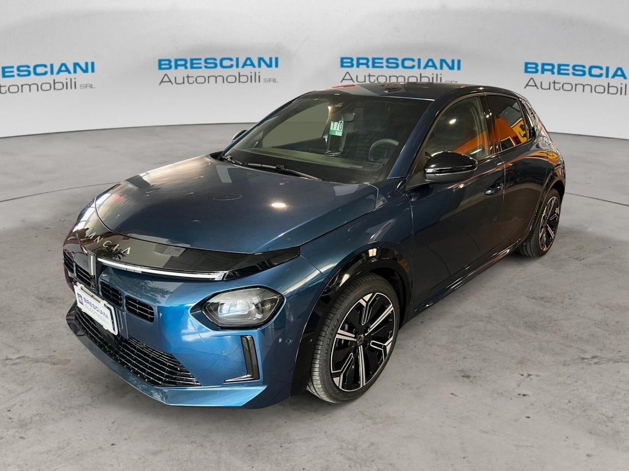 Lancia Ypsilon Hybrid e-DCT Edizione Cassina