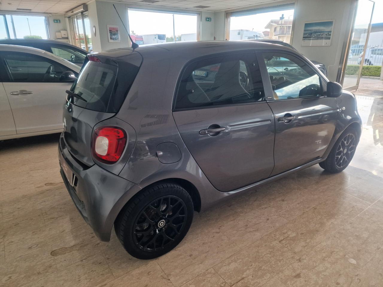 Smart ForFour Super Passion
