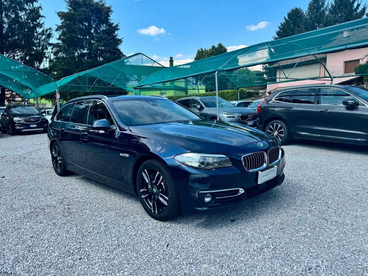 Bmw 525d xDrive Touring Luxury