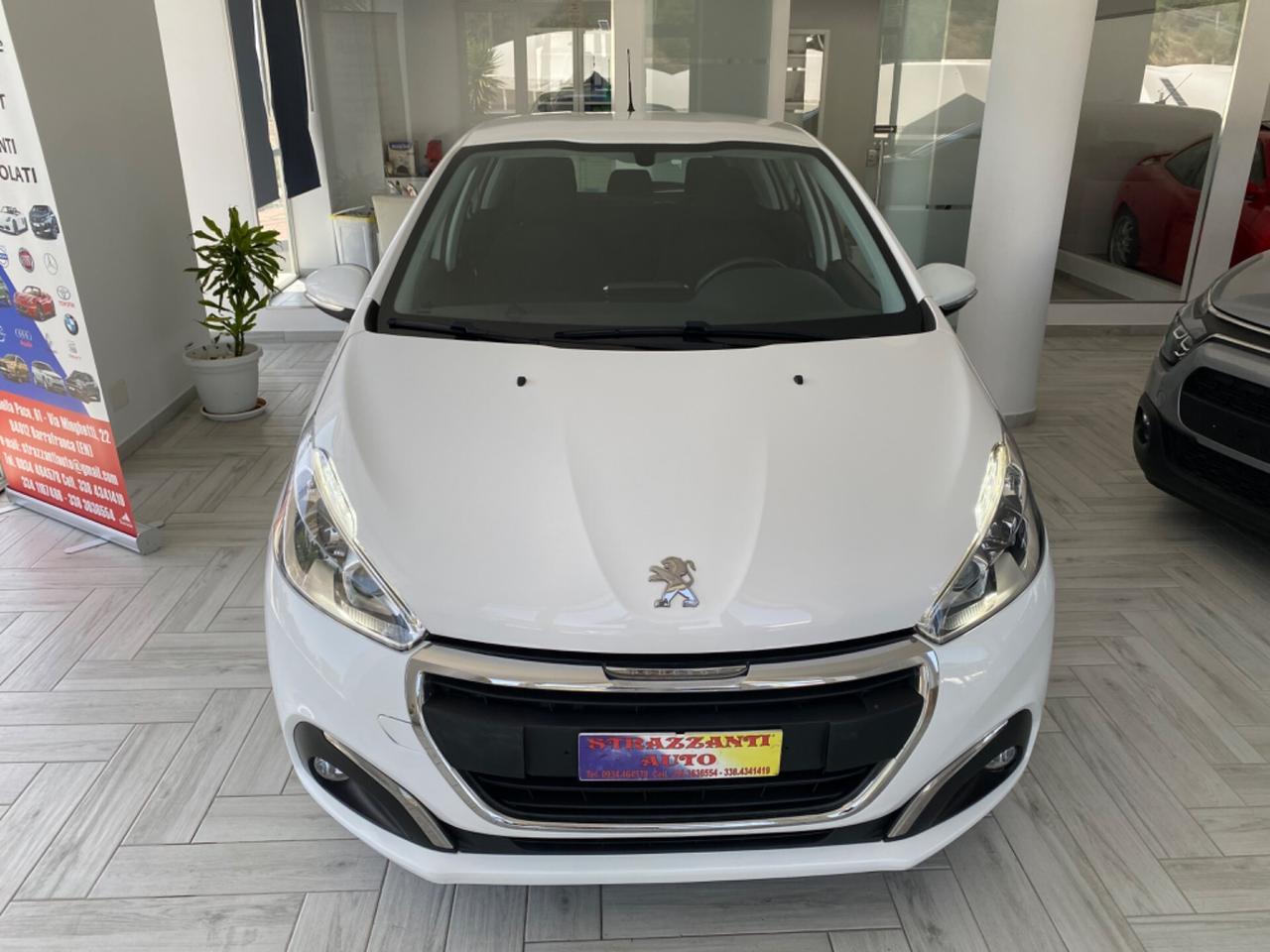Peugeot 208 PureTech 5P ALLURE NAVI/FULL LED2020