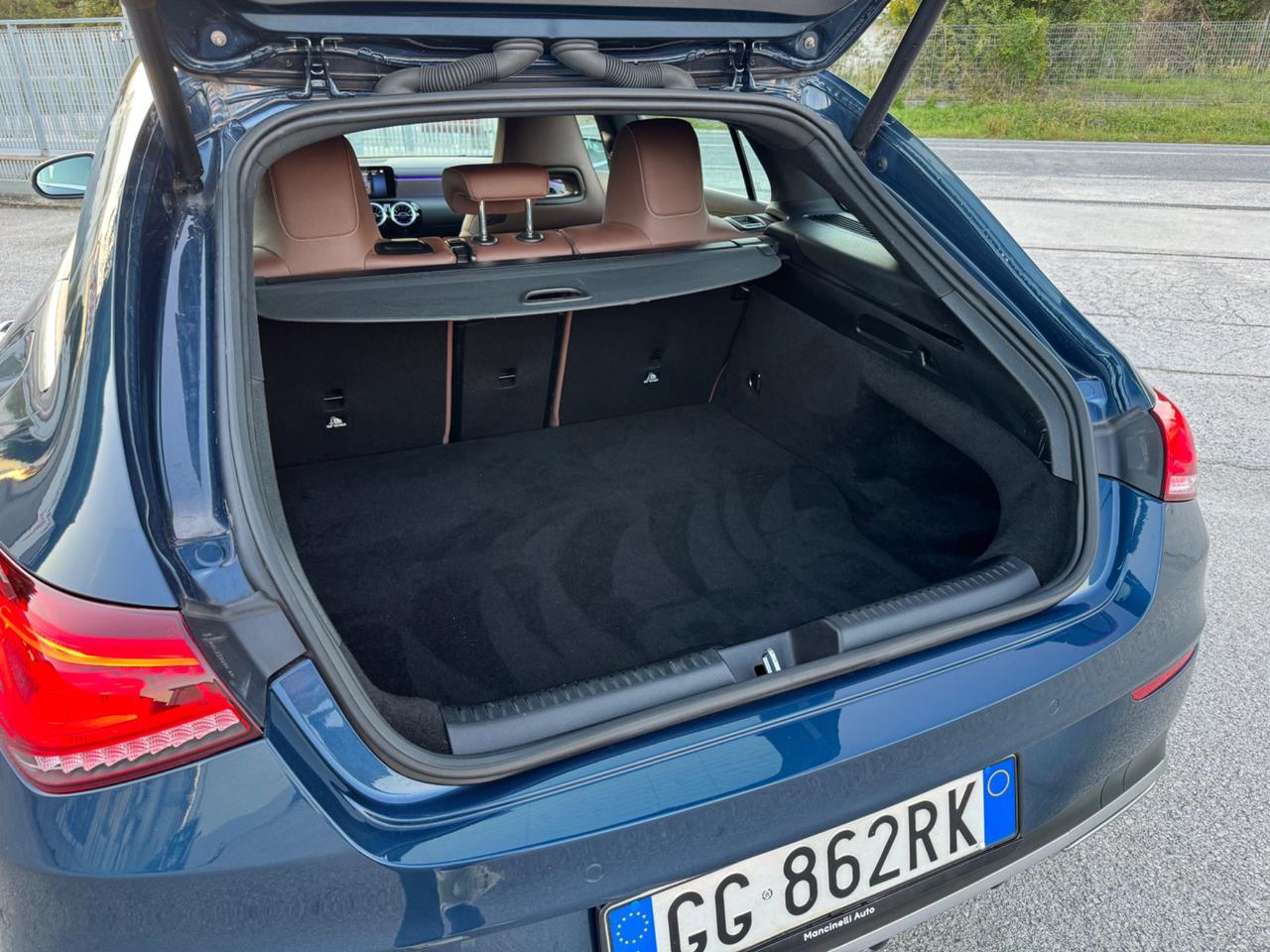 Mercedes-benz CLA 250 e Automatic EQ Power Shooting Brake Premium