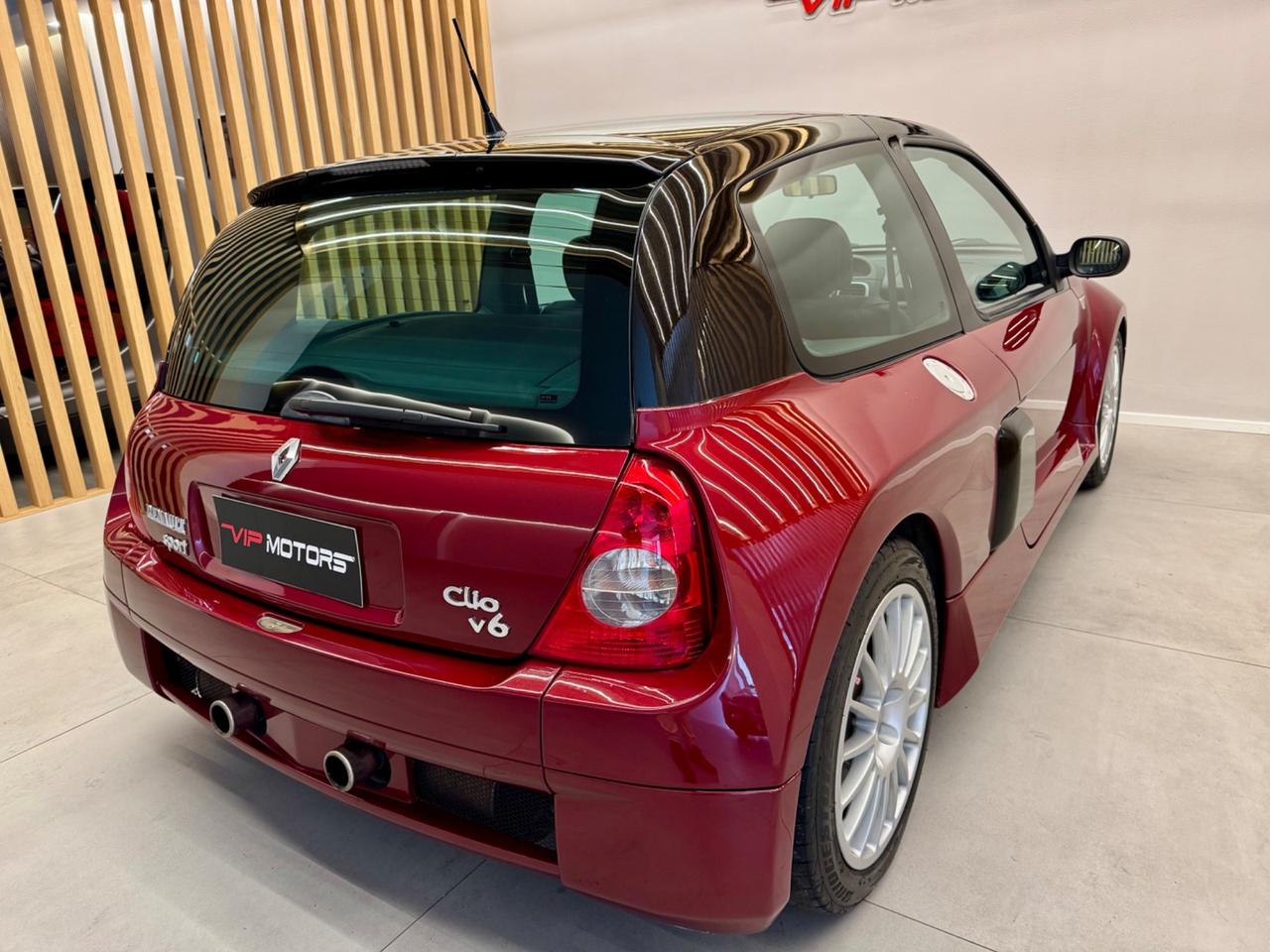 RENAULT CLIO V6 3.0 230CV **RARISSIMA ** ESEMPLARE NR 565