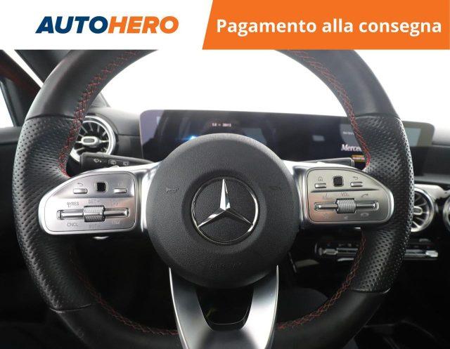 MERCEDES-BENZ A 180 Automatic Premium