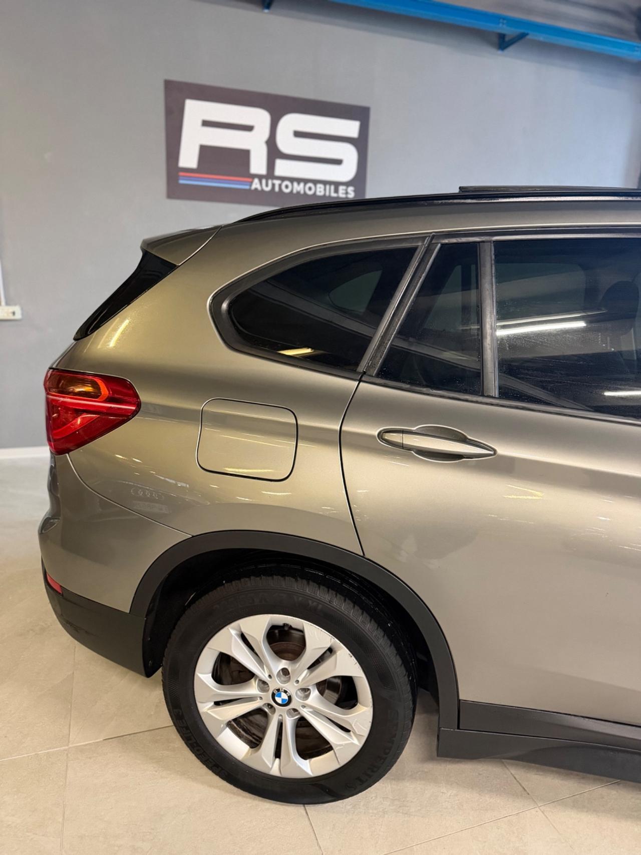 Bmw X1 18d ADVANTAGE EU6B TETTO KMCERT UNICOPR GARANZ