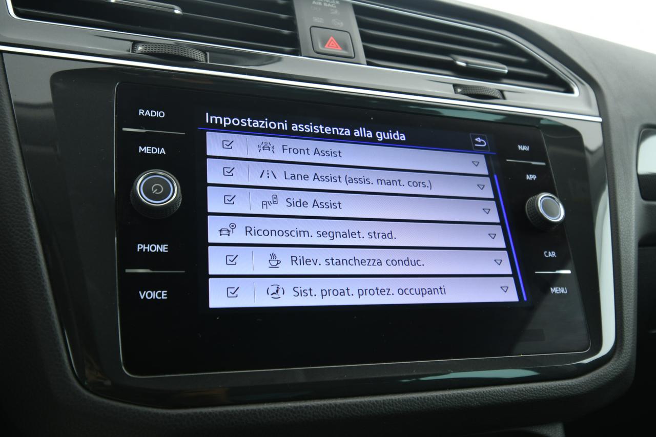 VOLKSWAGEN Tiguan 2.0 tdi Elegance 150cv dsg CAMERA+ACC+APP CONNECT