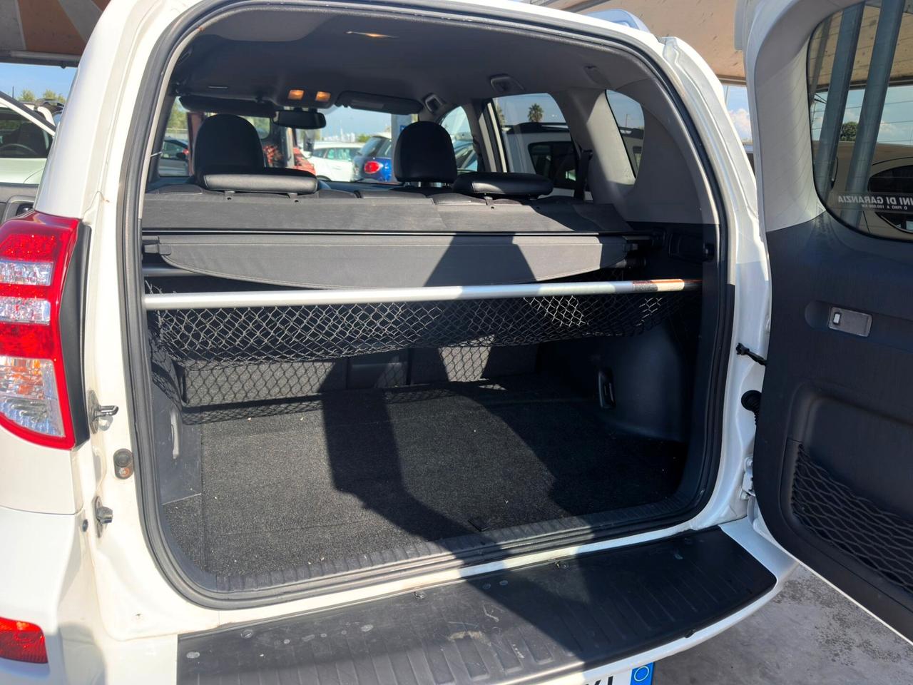 Toyota RAV 4 RAV4 2.2 D-4D 150 CV DPF