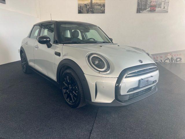 MINI Cooper 1.5 Cooper Business 5 porte