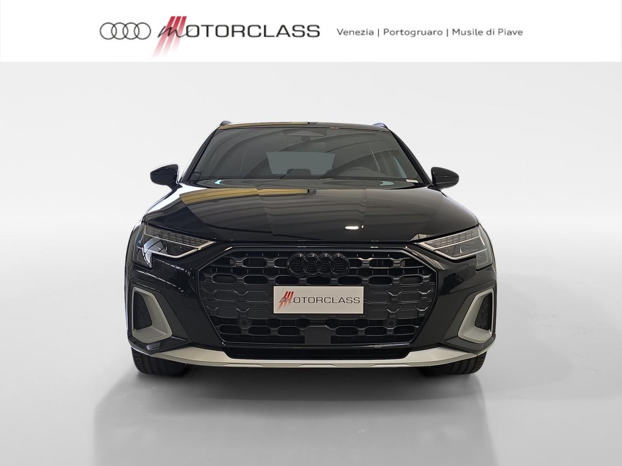 Audi A3 allstreet 2.0 tdi 150cv identity contrast s tronic