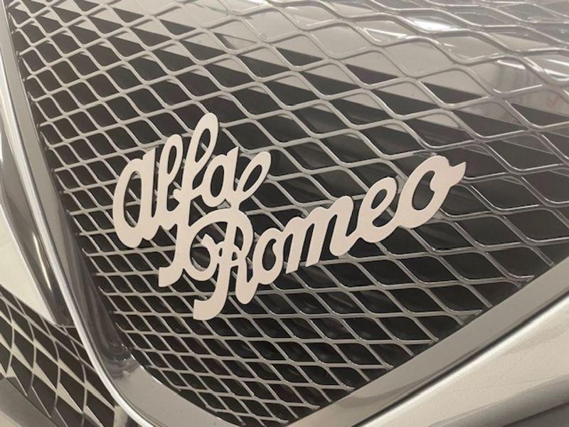 Alfa Romeo Junior Ibrida My25 Ibrida 1.2145cv Hybrid Edct6