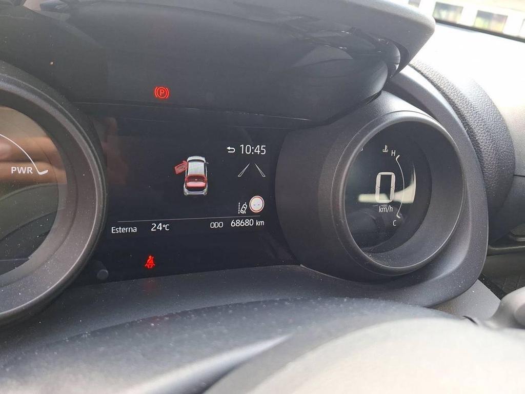 Toyota Yaris Cross 1.5 H Active FWD E-CVT