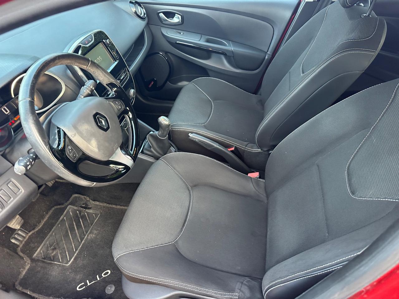 Renault Clio diesel 1.5 NEOPATENTATI 2015