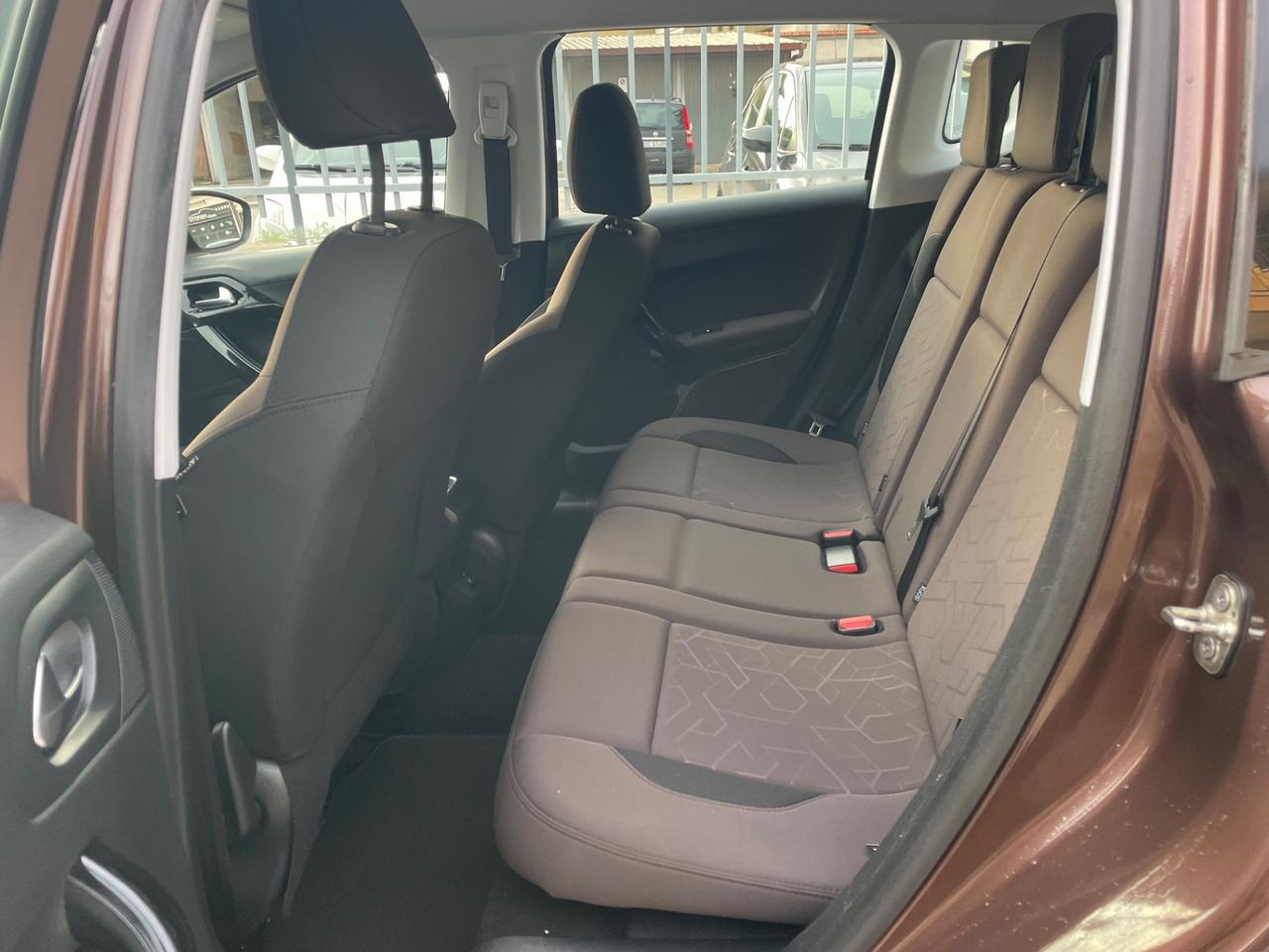 Peugeot 2008 1.4 HDi 68CV Active
